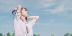 广角拍摄教程比心怎么拍